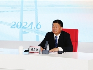 “海陆空铁”齐头并进构建立体交通网