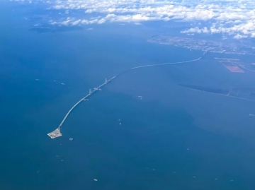 中山近万米高空震撼实拍