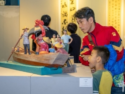 展出94件雕塑书法美术作品
