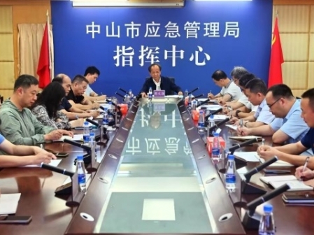 坚决防范化解安全风险隐患 全力保障人民群众安全顺畅出行