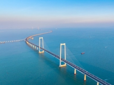 郭文海：政企同心拼经济 高质量完成上半年发展任务