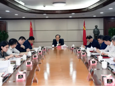 郭文海：扛起责任形成合力精准施策 推动中山经济持续稳步向好