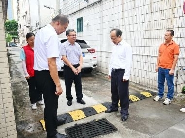 郭文海到东区街道、石岐街道督导检查基孔肯雅热疫情防控工作