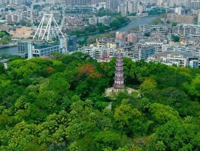 郭文海到基层接访群众并调研综治中心建设：推动矛盾纠纷化解在基层