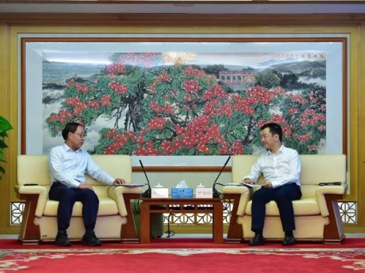 尹念红会见中国科学院院士赵宇亮一行：推动科技与产业深度融合 助力中山打造现代化产业集群