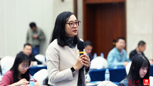 广东广播电视台记者提问.jpg