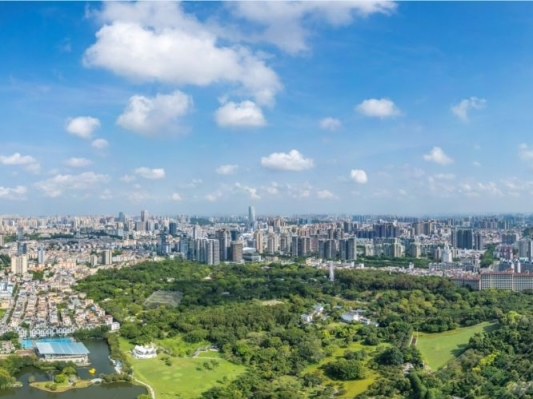 郭文海到小榄镇、东区街道走访调研企业：用心用情为企业纾困解难 凝聚政企同心拼经济强大合力