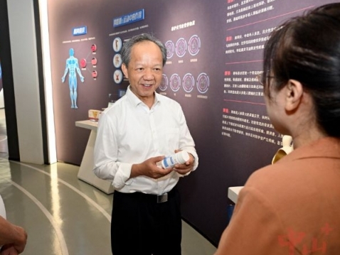  郭文海到完美公司和南区街道调研：一手抓发展一手抓安全 凝聚政企同心合力拼经济拼发展