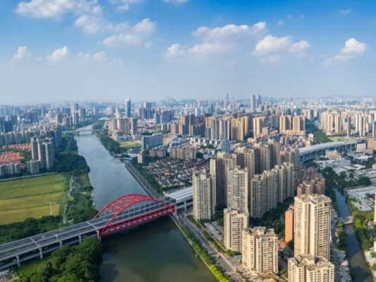 市委常委会召开会议：更好统筹发展和安全，全力做好下半年各项工作