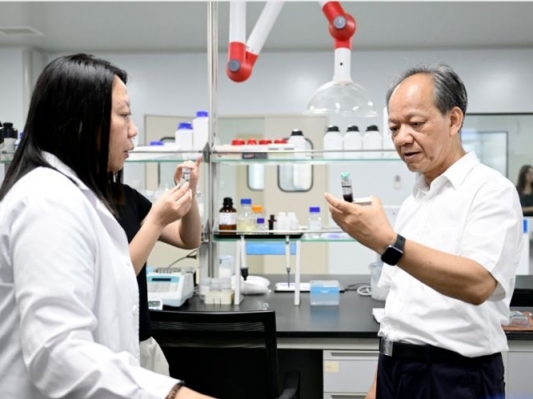 郭文海到生物医药初创企业和广澳高速中山服务区调研：全力服务企业扎根中山做大做强 把服务区打造成展示中山形象新窗口