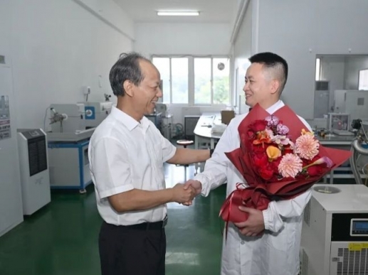  郭文海开展教师节走访慰问：关心好激励好教师队伍 推动中山教育事业发展走在前列